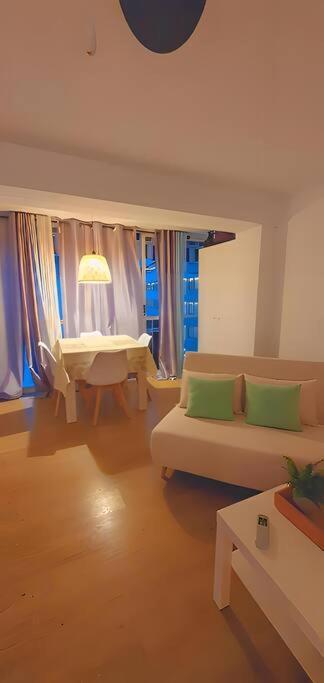 Apartamento Primera Linea Con Acceso Privado A La Playa 알테아 외부 사진
